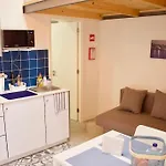 Ilhas Douro Fontainhas By Pa Oporto