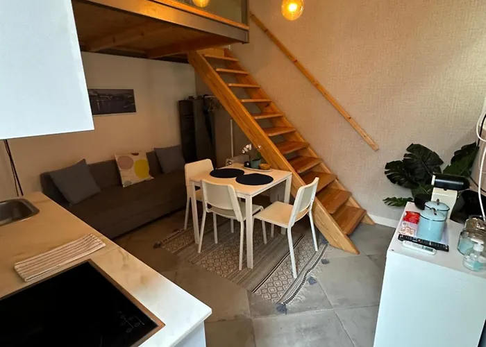 Ilhas Douro Fontainhas By Pa Porto